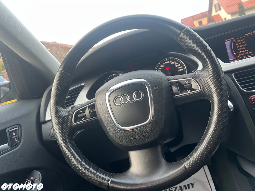 Audi A4 Avant 2.0 TDI - 23