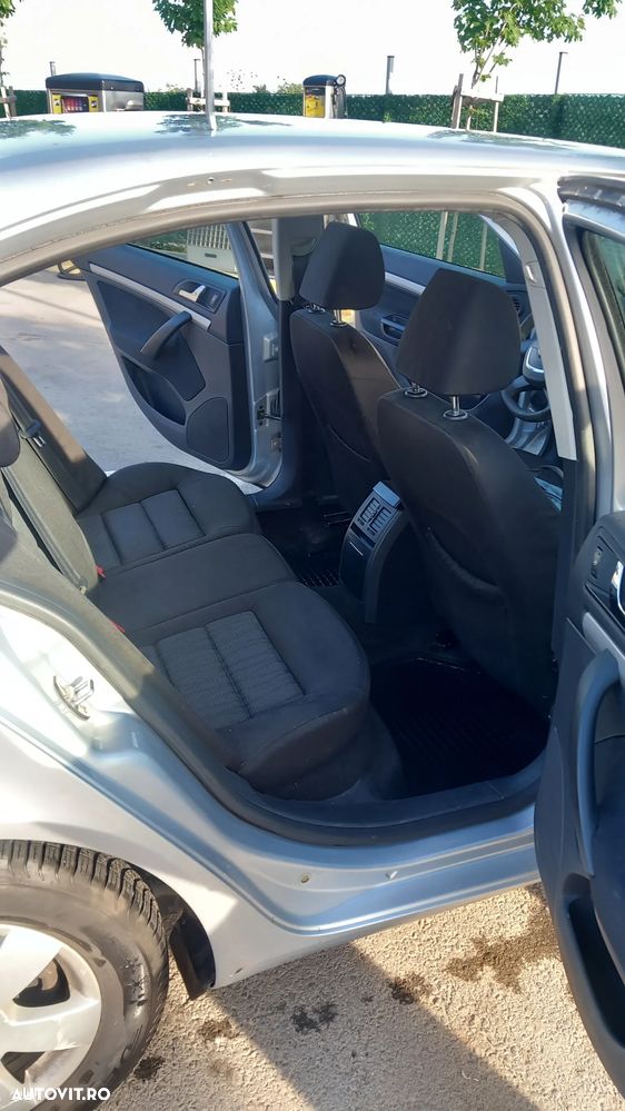 Skoda Octavia 2.0 TDI Ambiente - 7