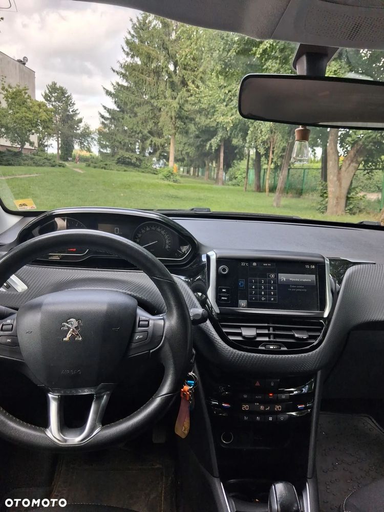Peugeot 208 1.2 PureTech Active - 16