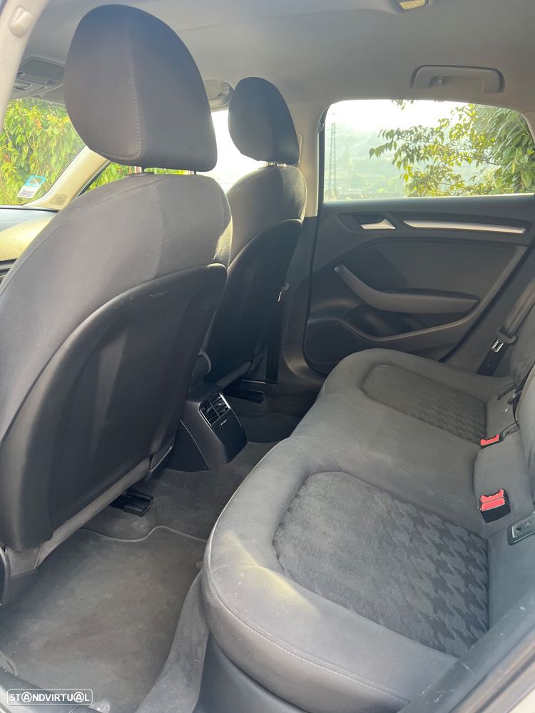 Audi A3 Limousine 1.6 TDI (clean diesel) Attraction - 8
