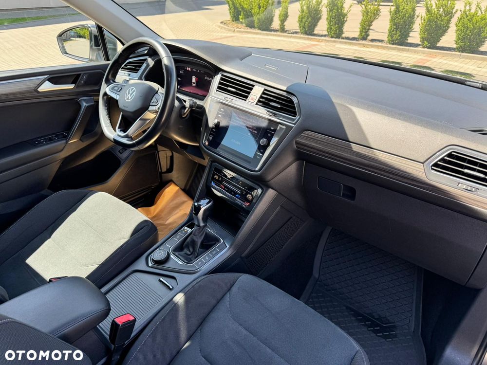 Volkswagen Tiguan 2.0 TSI 4Mot Elegance DSG - 5