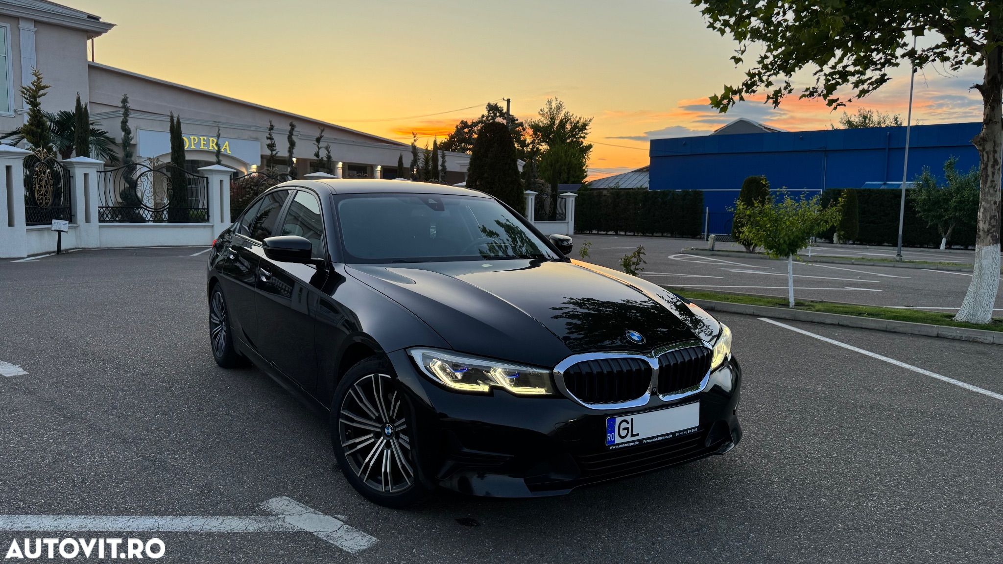 BMW Seria 3 320d AT MHEV - 1