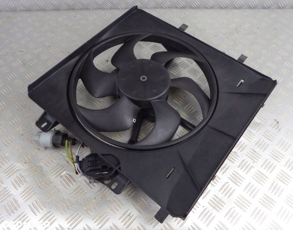 wentylator chłodnicy CITROEN C2 C3 PEUGEOT 207 02- - 1