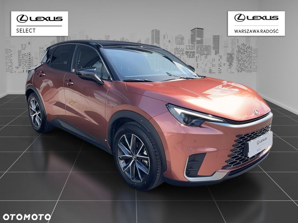 Lexus LBX 1.5 Hybrid Cool - 2
