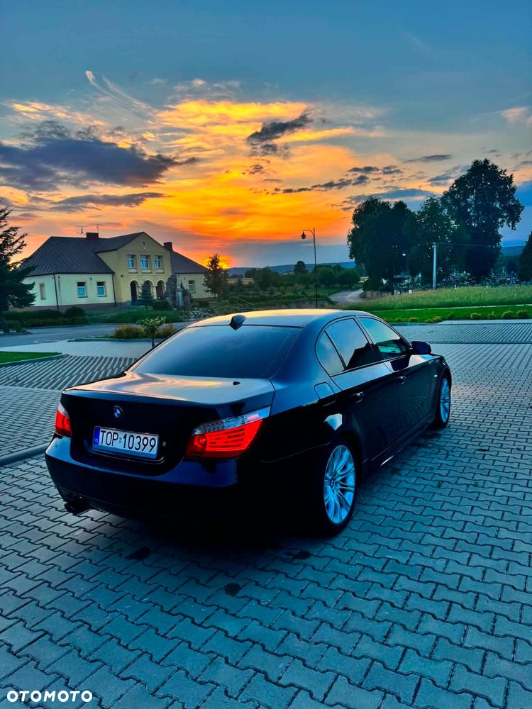 BMW Seria 5 525i - 5