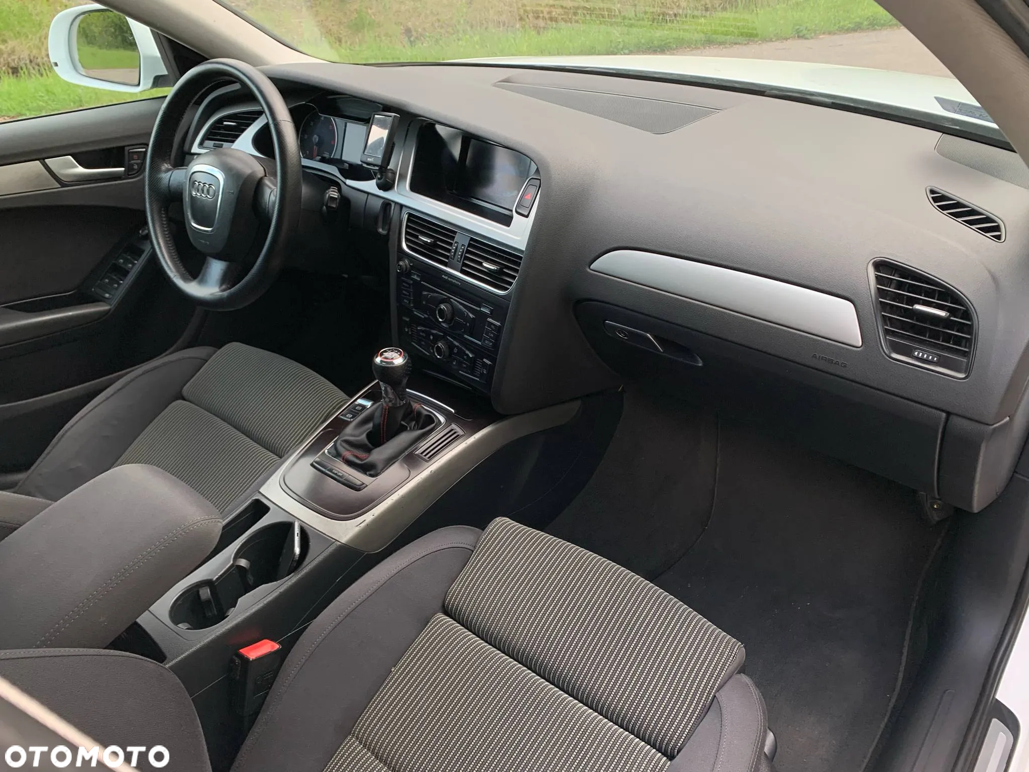 Audi A4 2.0 TDI - 9
