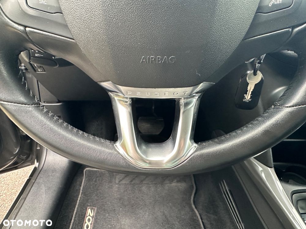Peugeot 2008 - 26