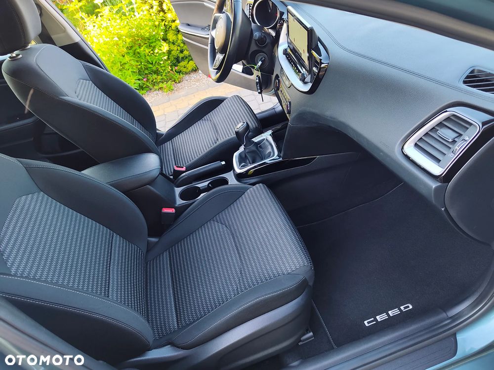 Kia Ceed 1.5 T-GDI OPF JBL Sound Edition - 29