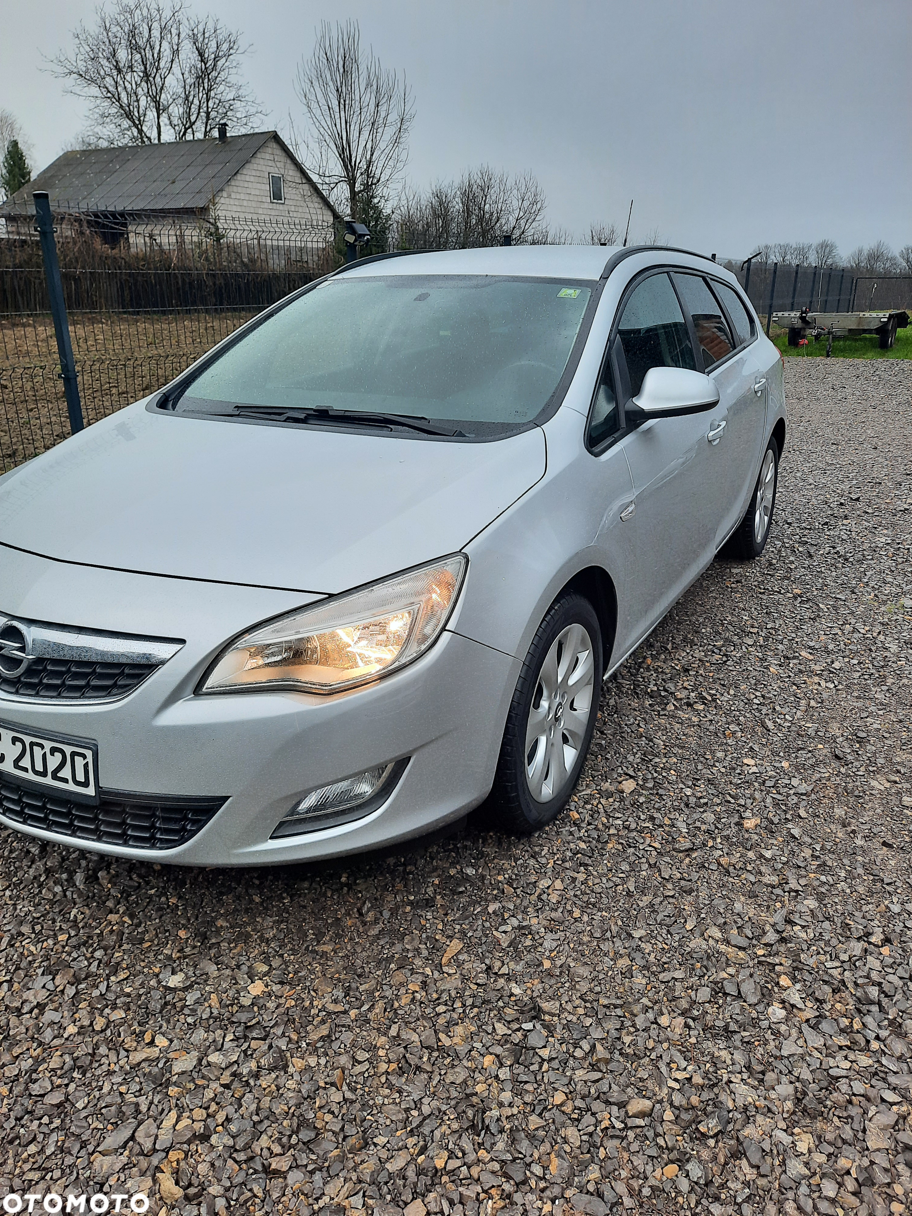 Opel Astra 1.4 Turbo Sports Tourer - 2