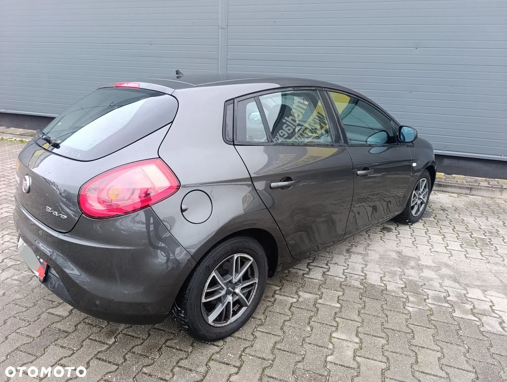 Fiat Bravo 1.4 T-JET 16V Speed - 4