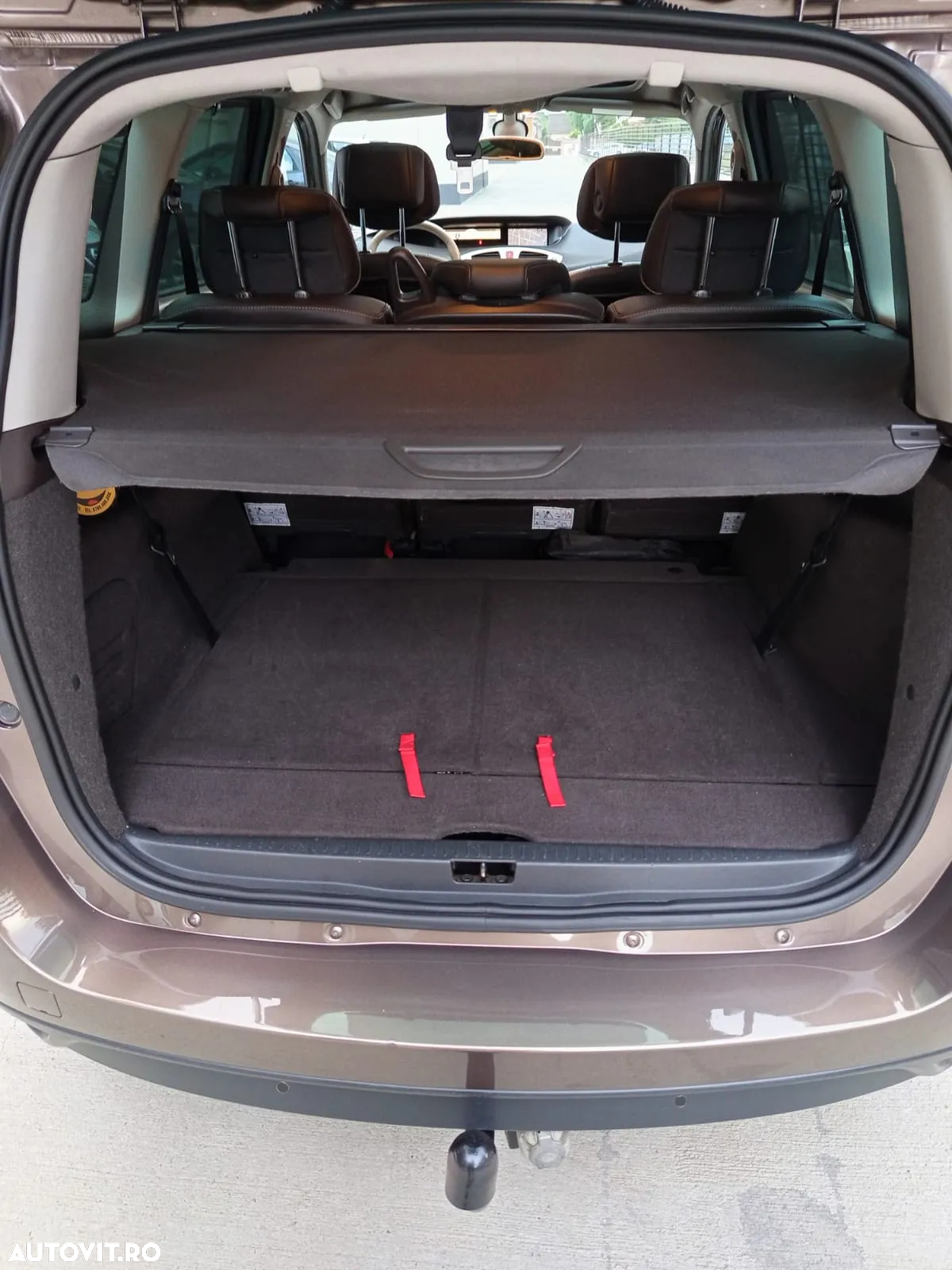 Renault Grand Scenic 1.9 dCi XXL FAP Avantage - 19