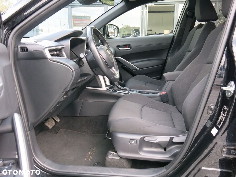 Toyota Corolla Cross 2.0 Hybrid Style - 12
