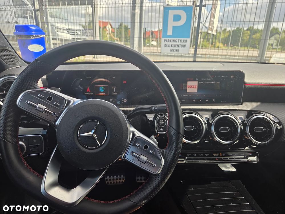 Mercedes-Benz Klasa A 180 AMG Line 7G-DCT - 17