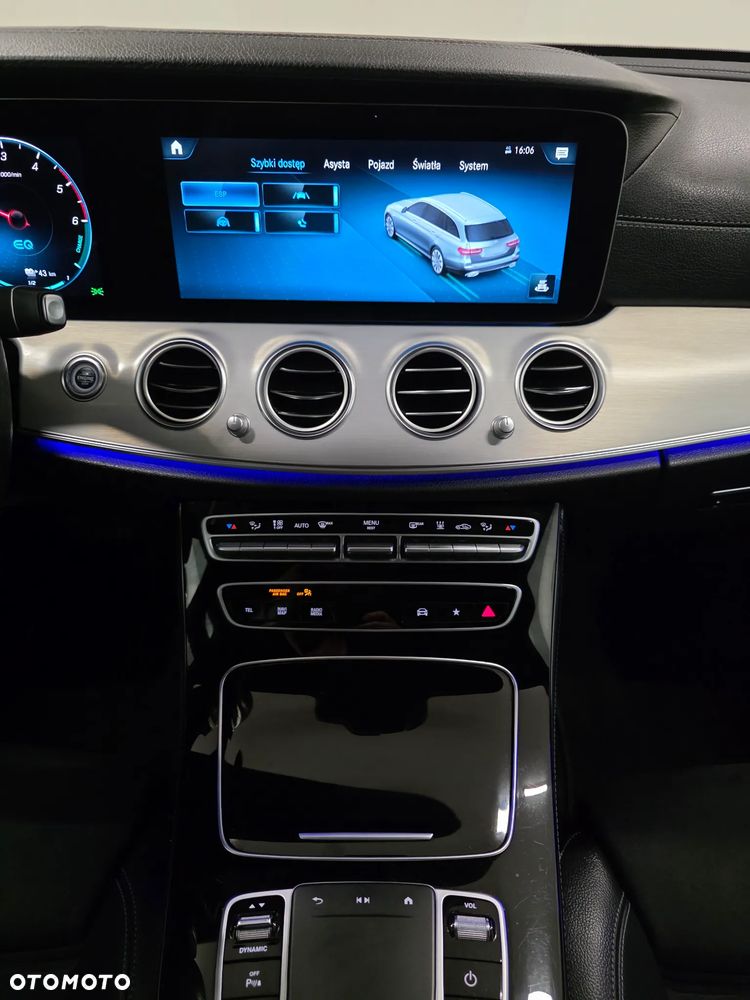 Mercedes-Benz Klasa E 300 de 9G-TRONIC AMG Line - 11