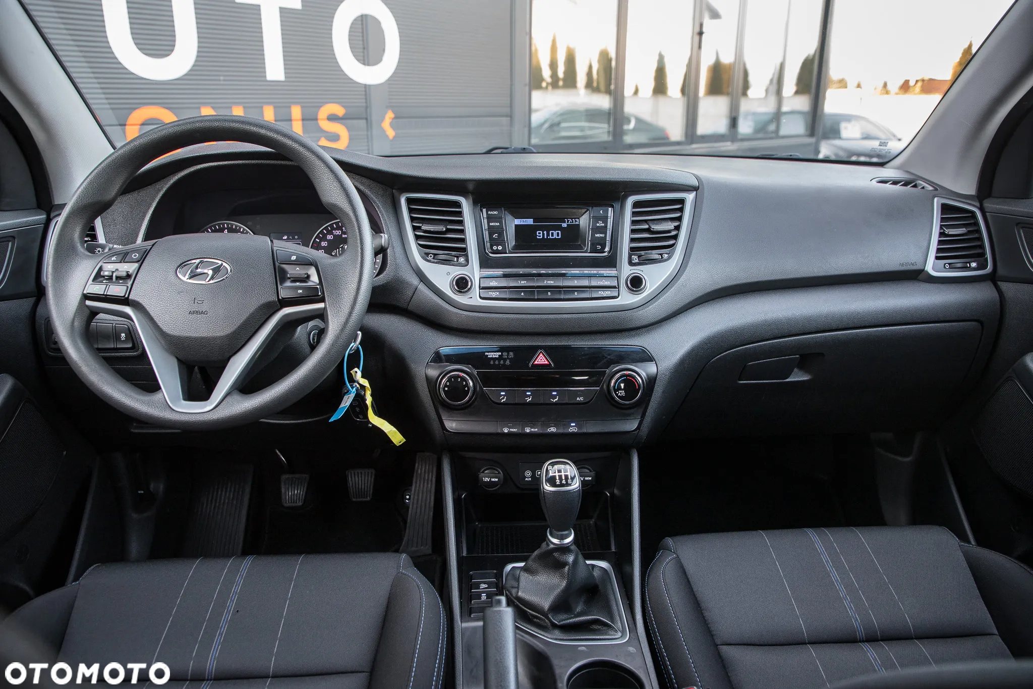 Hyundai Tucson 1.6 GDi Comfort 2WD - 28