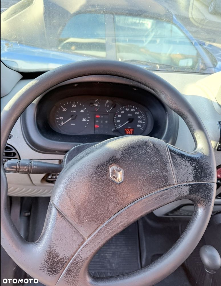 Renault Master - 10