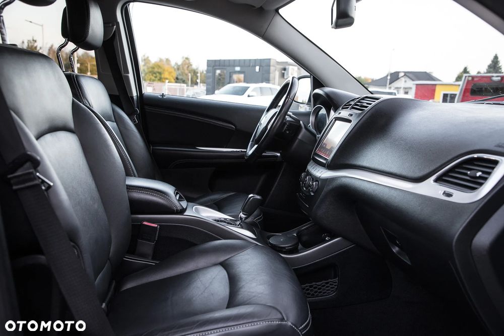 Fiat Freemont 2.0 Multijet Lounge AWD - 36