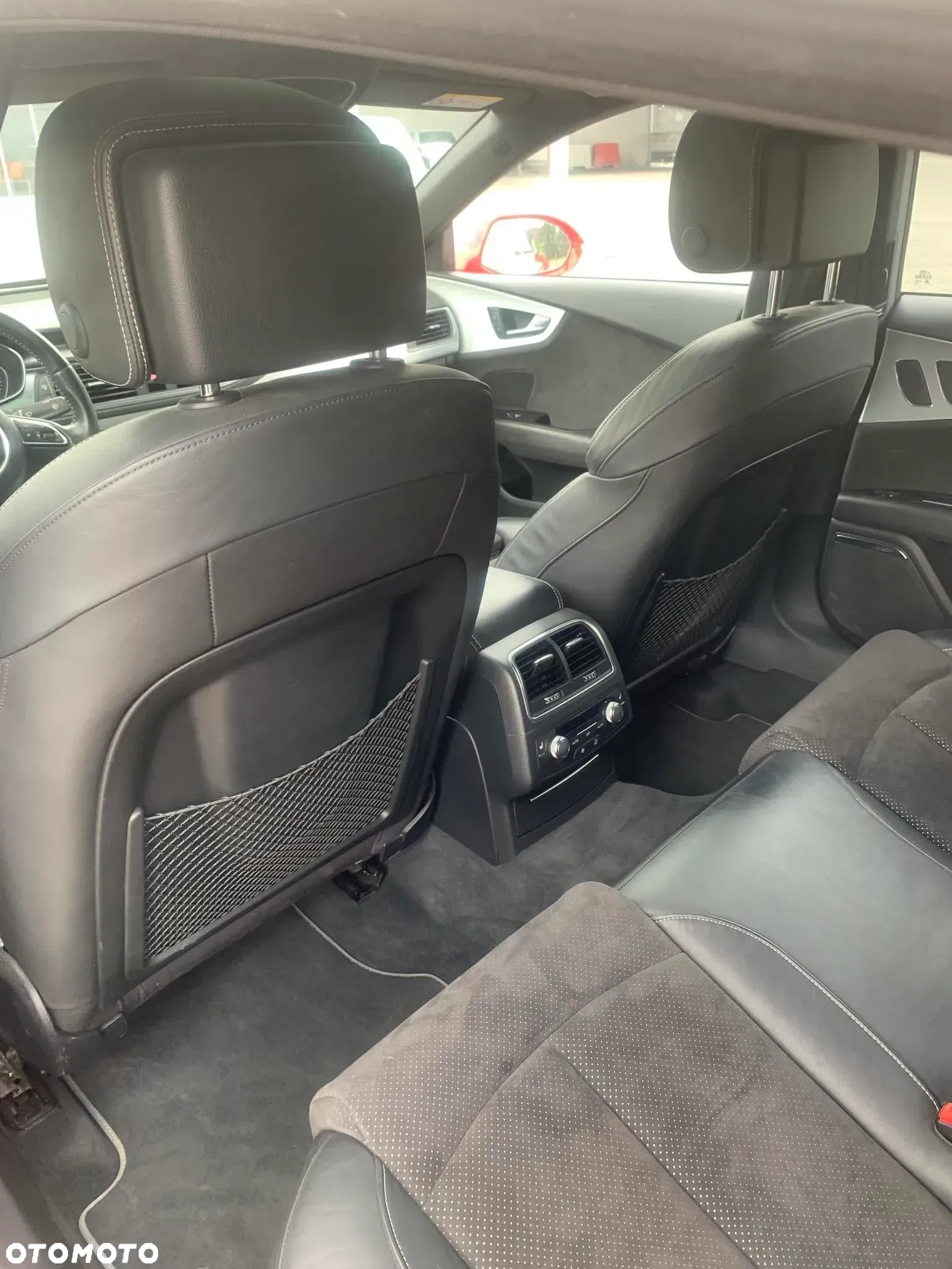 BMW X6 xDrive40d - 29