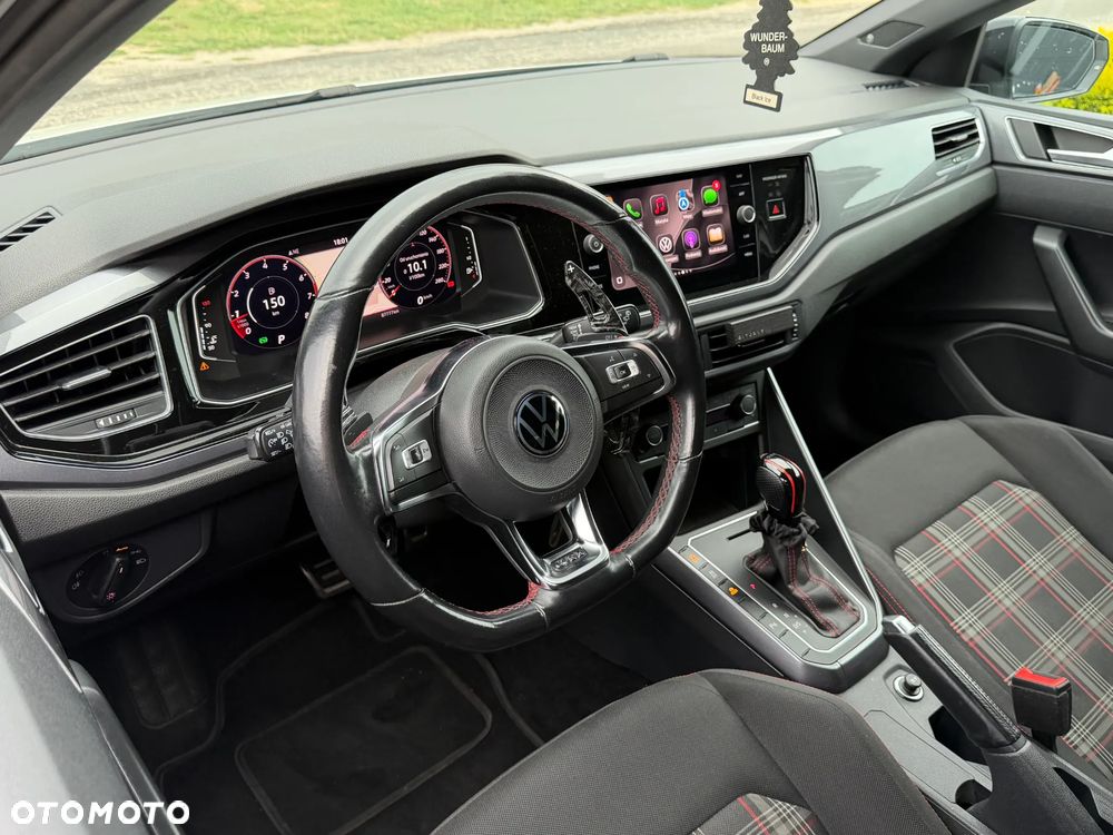 Volkswagen Polo 2.0 TSI GTI DSG - 25