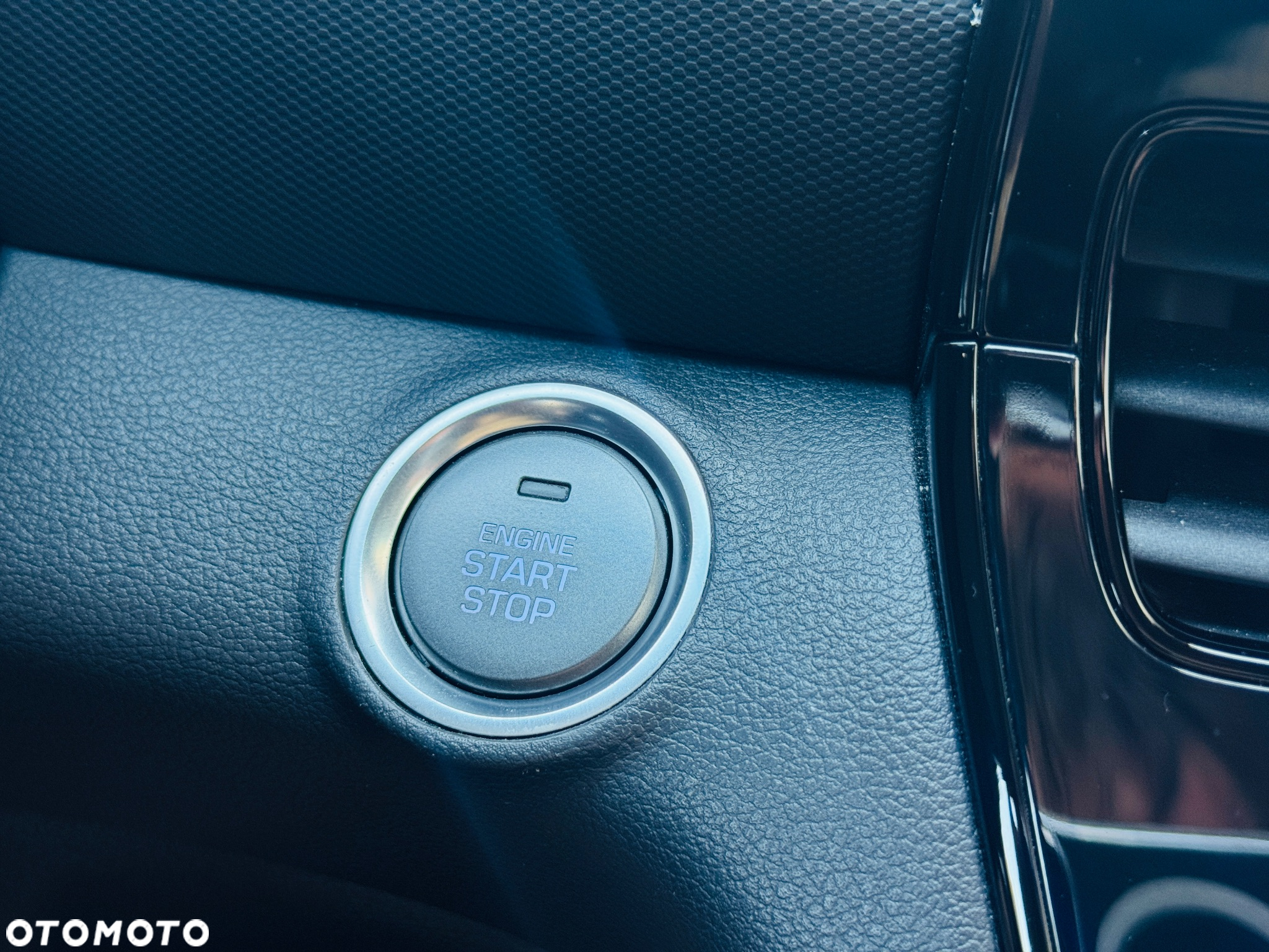 Hyundai IONIQ Plug-in-Hybrid 1.6 GDI Premium - 16