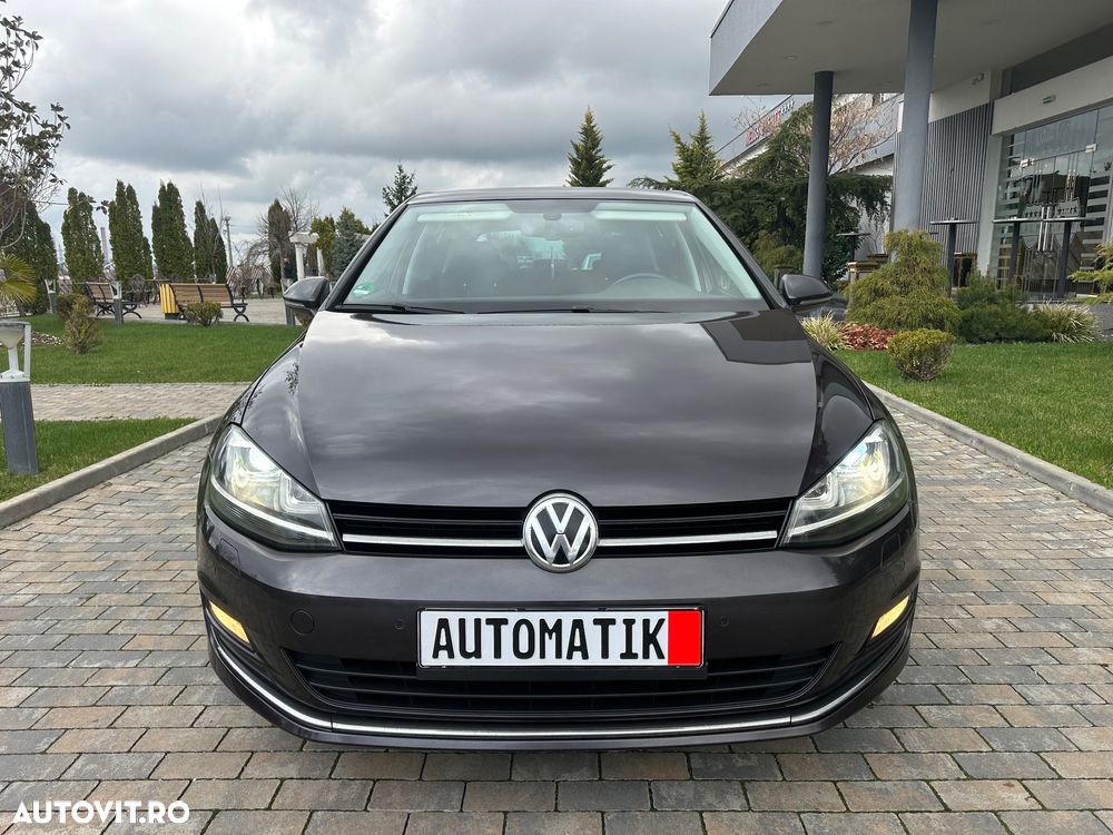 Volkswagen Golf 1.6 TDI BlueMotion Technology DSG Lounge - 2