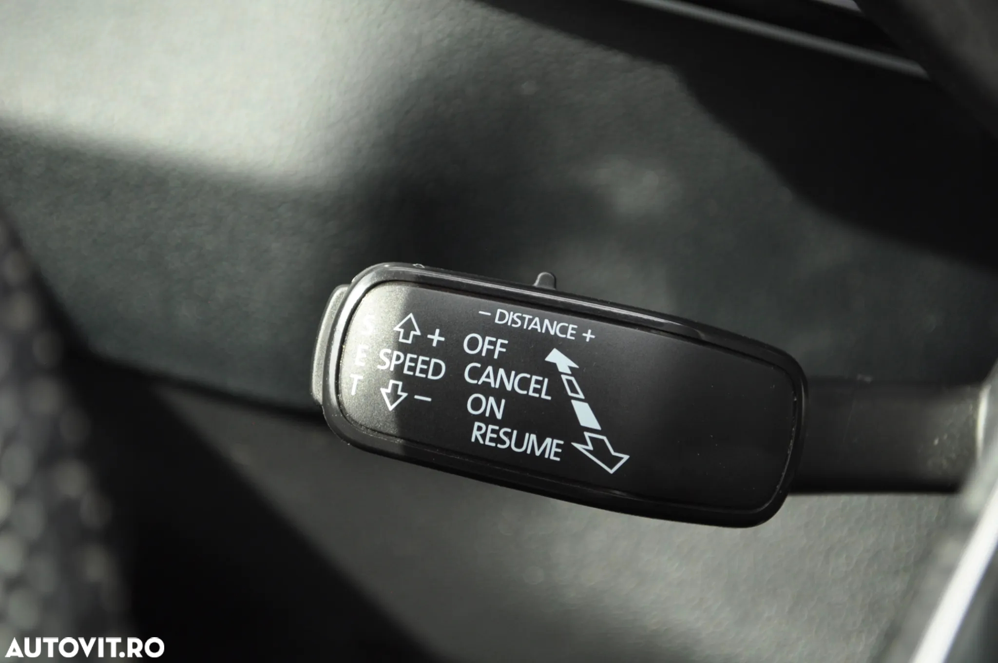 Skoda Karoq 2.0 TDI SCR Sportline - 40