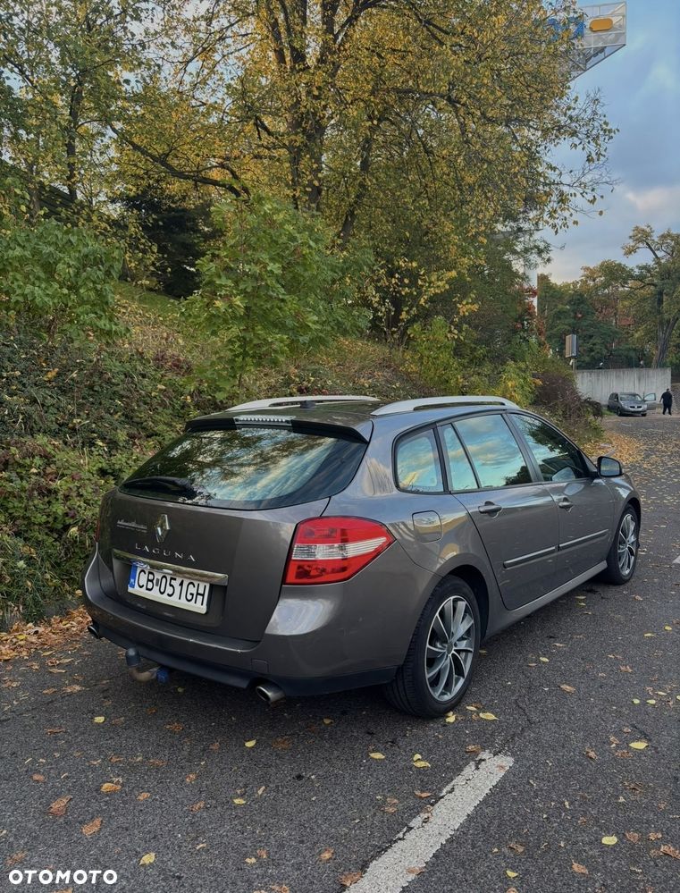 Renault Laguna 2009 photo 4