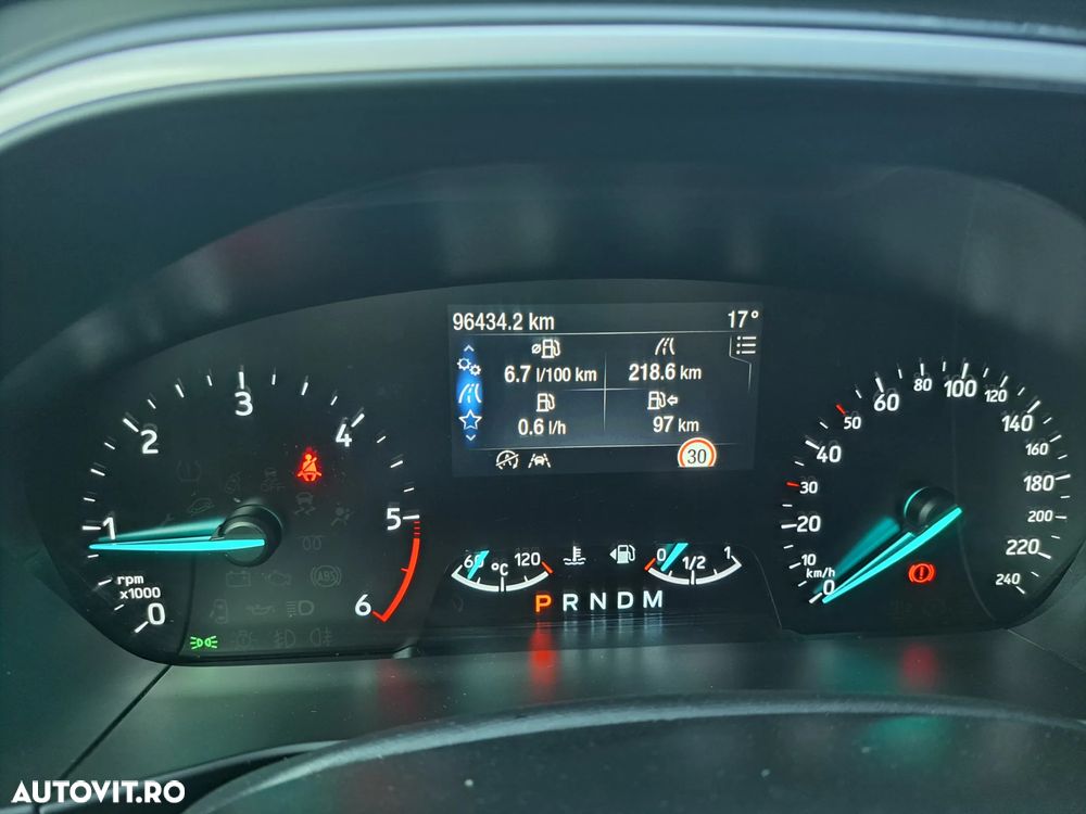 Ford Focus 1.5 EcoBlue Titanium - 37