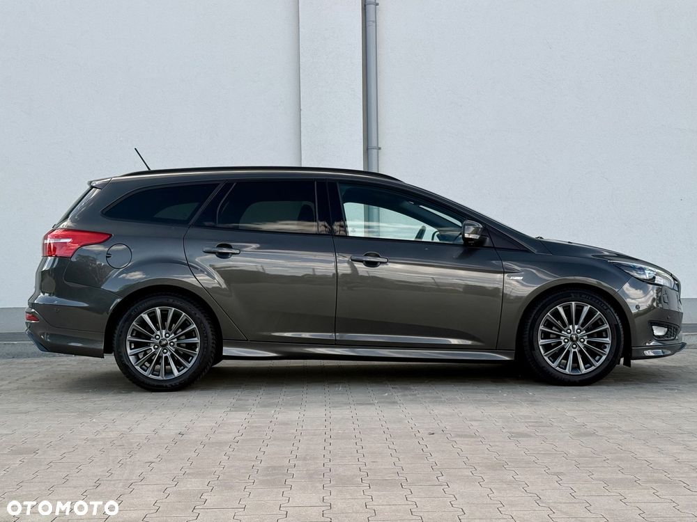 Ford Focus 1.0 EcoBoost ST-Line Black ASS - 10