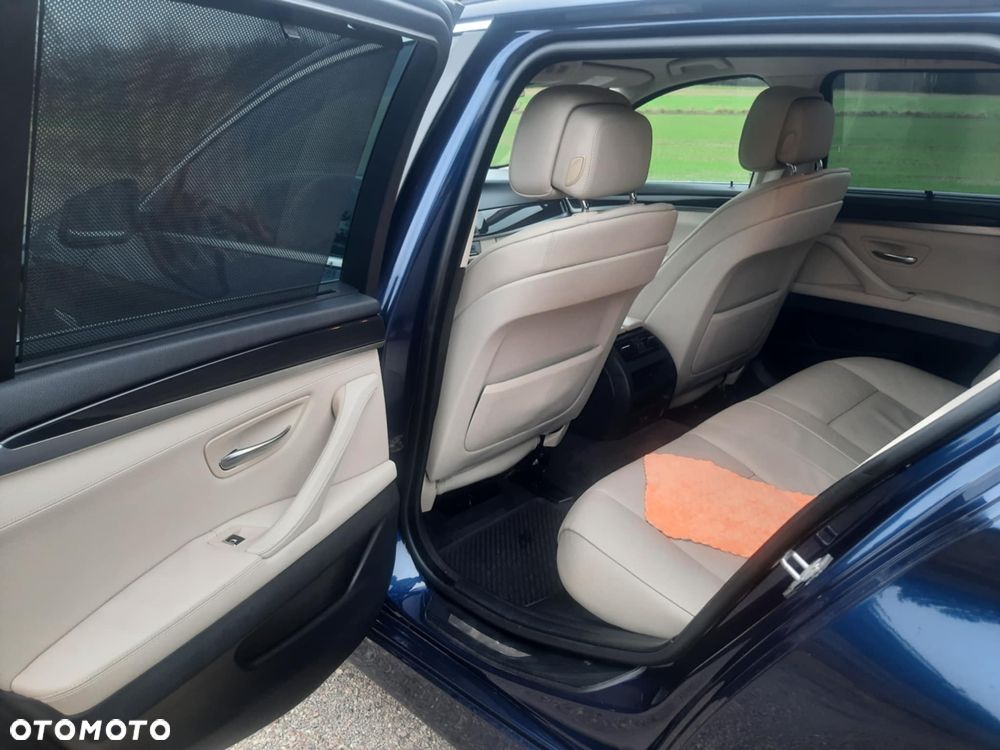 BMW Seria 5 520d - 10