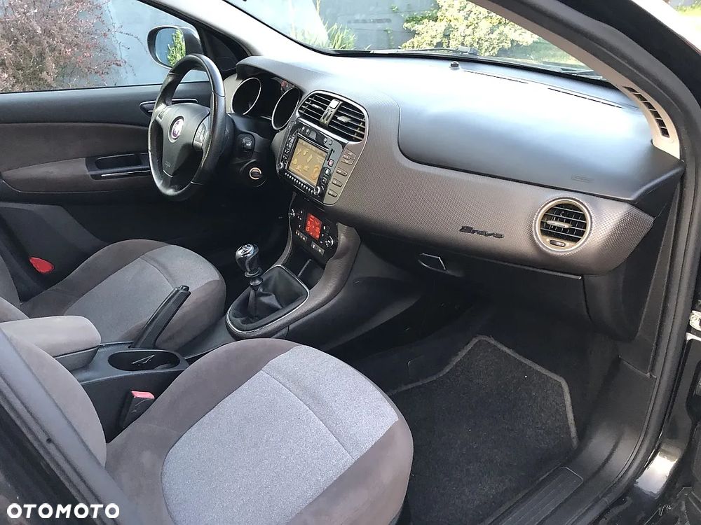 Fiat Bravo 1.4 T-JET 16V Dynamic - 35