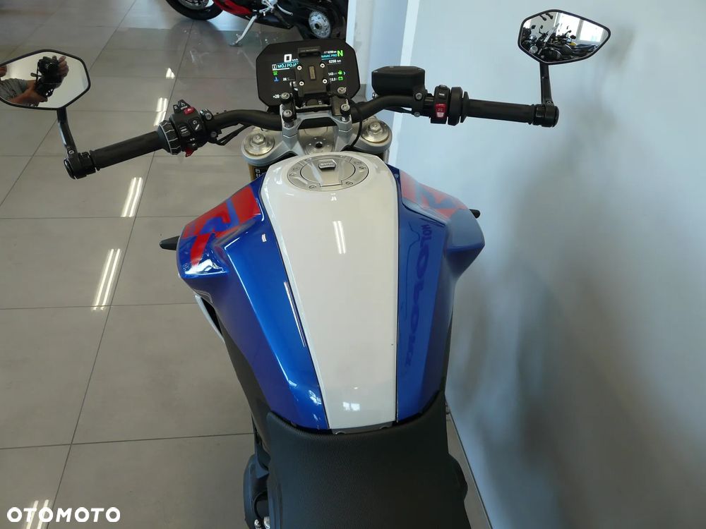 BMW R - 17