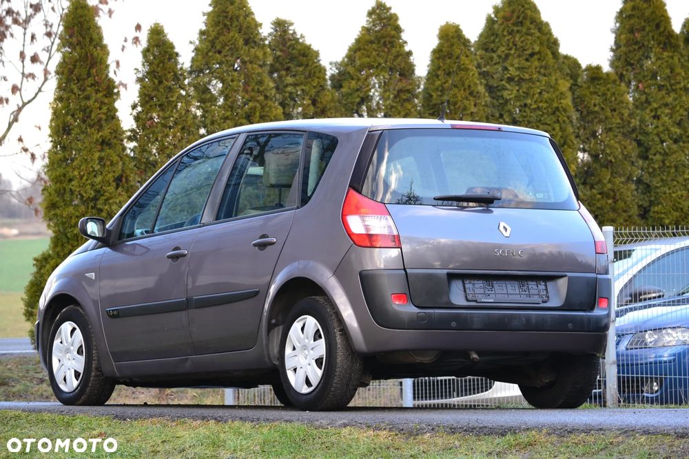 Renault Scenic - 13