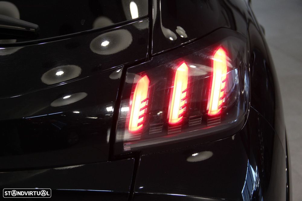 Peugeot e-208 50 kWh GT Line - 8