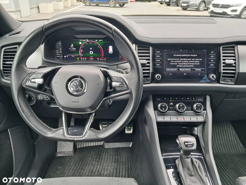 Skoda Kodiaq 2.0 TSI 4x4 Sportline DSG - 8