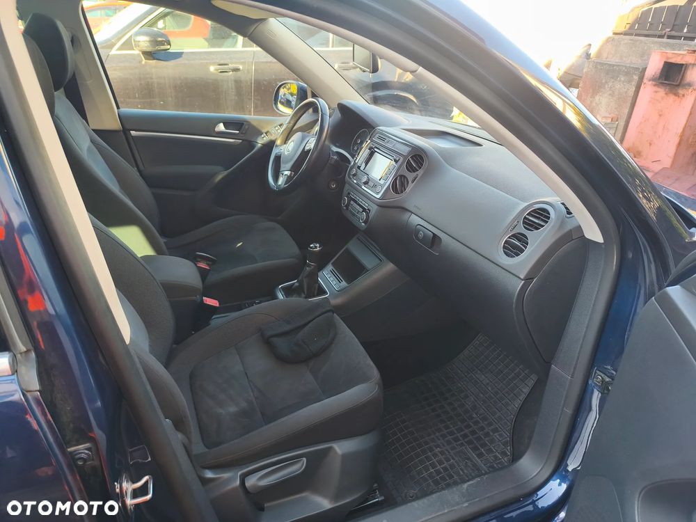Volkswagen Tiguan 2.0 TDI DPF BlueMotion Technology Cup Sport & Style - 21
