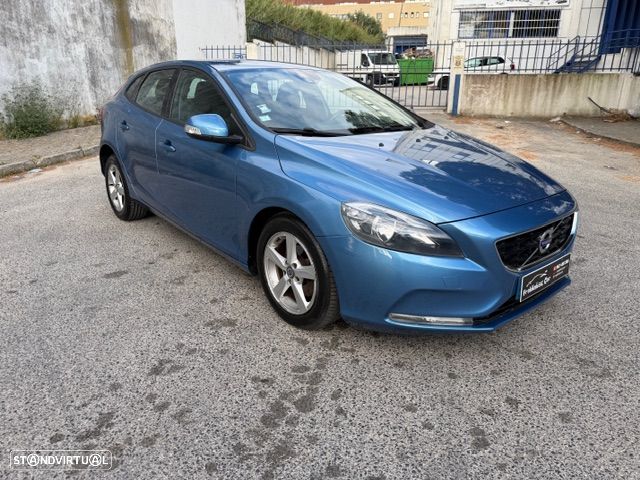 Volvo V40 1.6 D2 Eco Momentum - 3