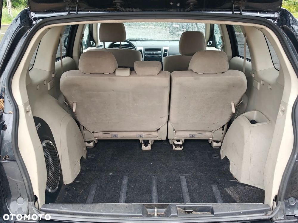 Mitsubishi Outlander 3.0 V6 LS 2WD - 16