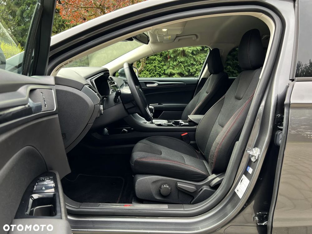 Ford Mondeo 2.0 TDCi STart-Stopp ST-Line - 21