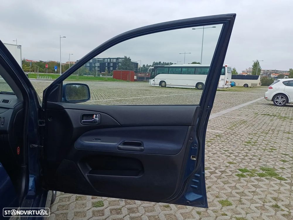 Mitsubishi Lancer SW 1.6 Comfort P1 - 31