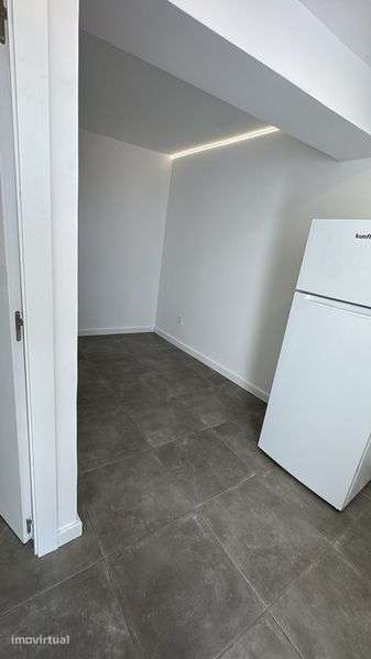 T1 Remodelado em Marmelete (a 10 min. de Aljezur) com Água Inclusa - Grande imagem: 4/6