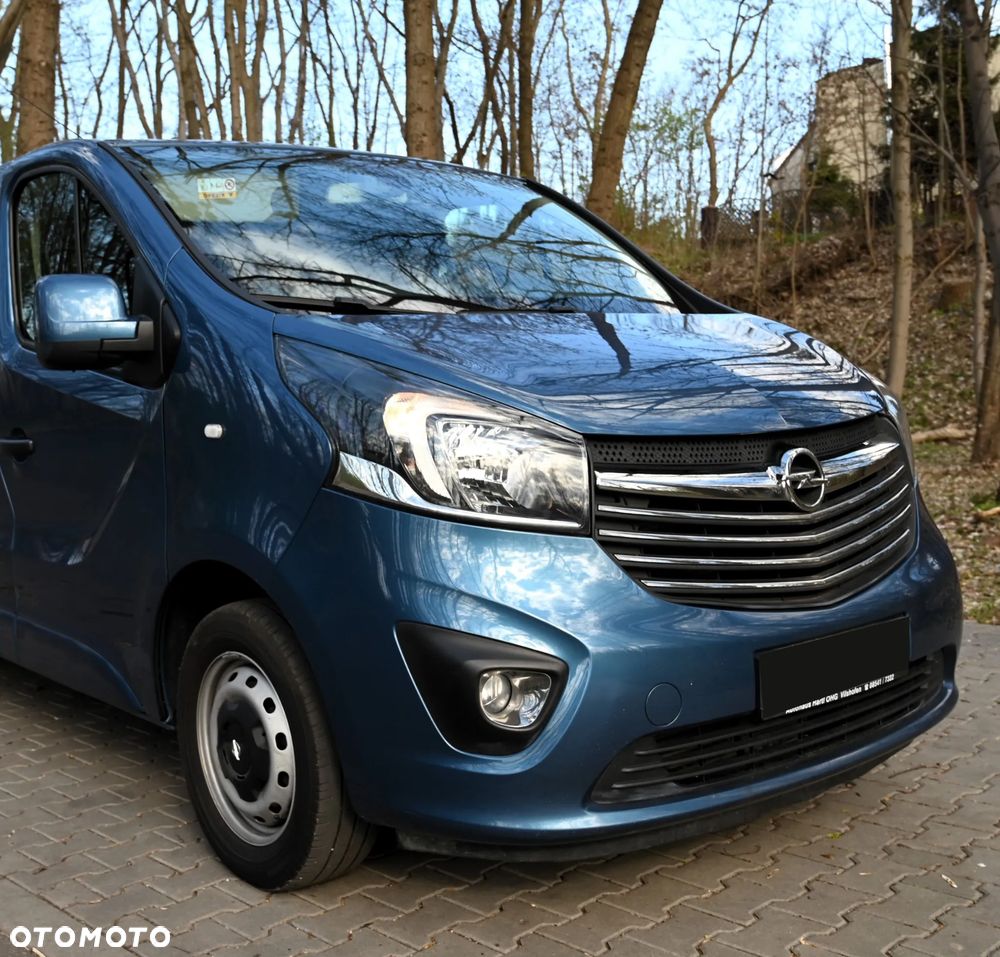 Opel Vivaro - 38