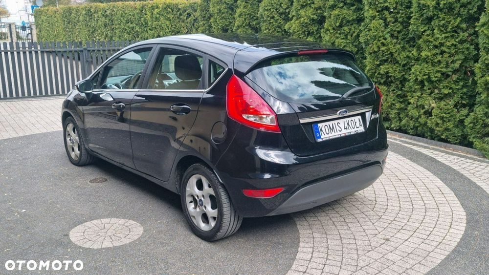 Ford Fiesta - 4