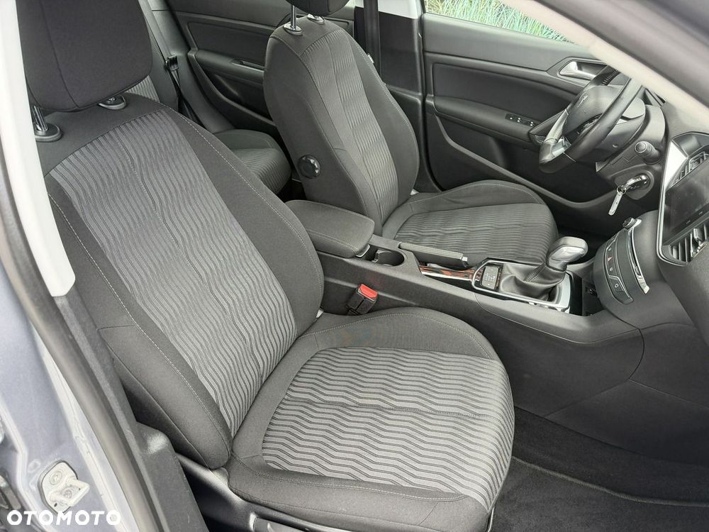 Peugeot 308 - 19