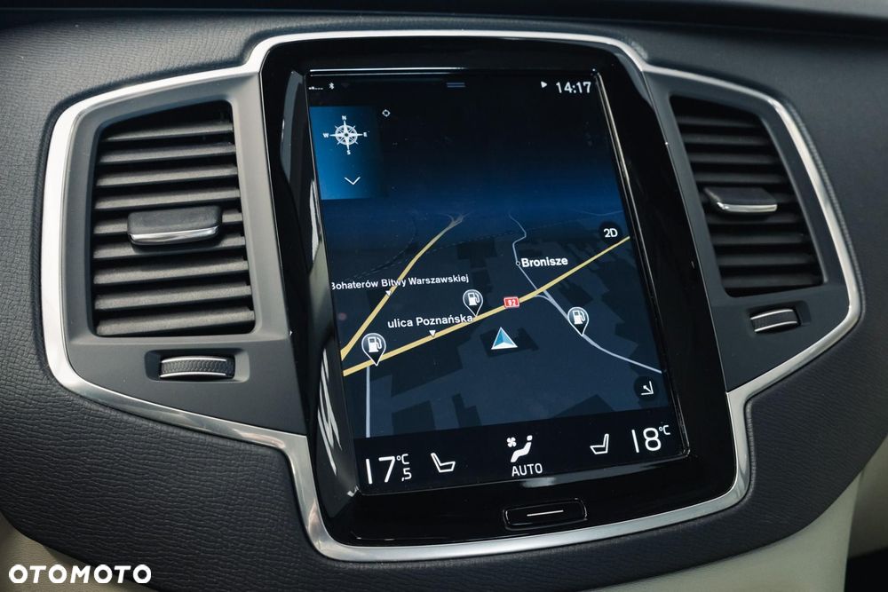 Volvo XC 90 B5 D AWD Momentum Pro - 18