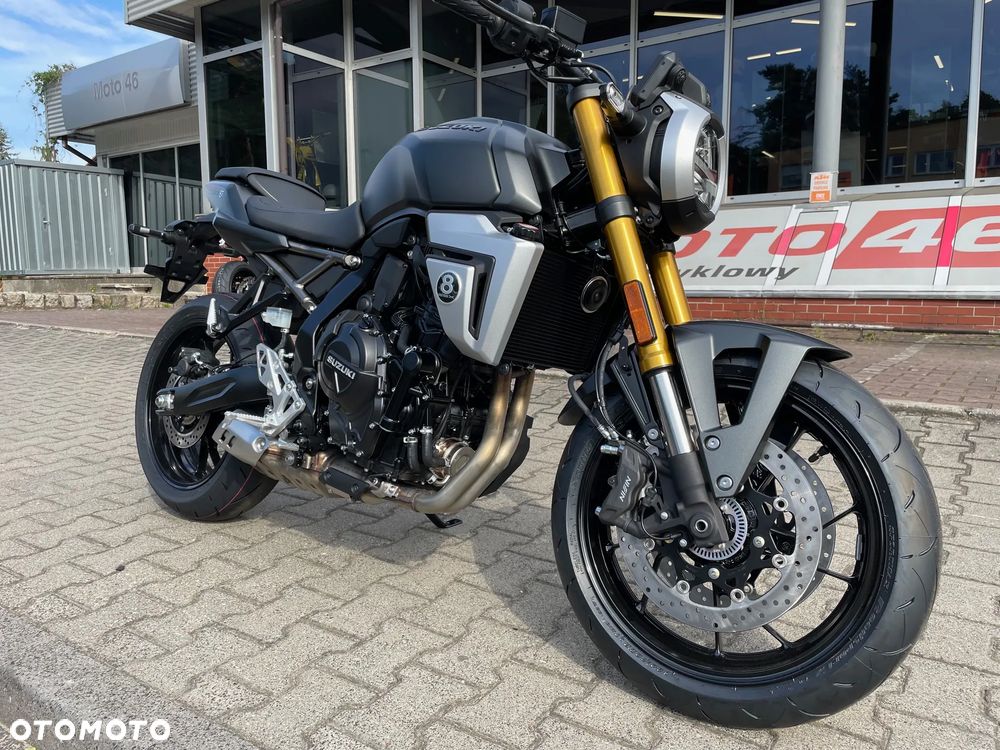 Suzuki GSX - 1