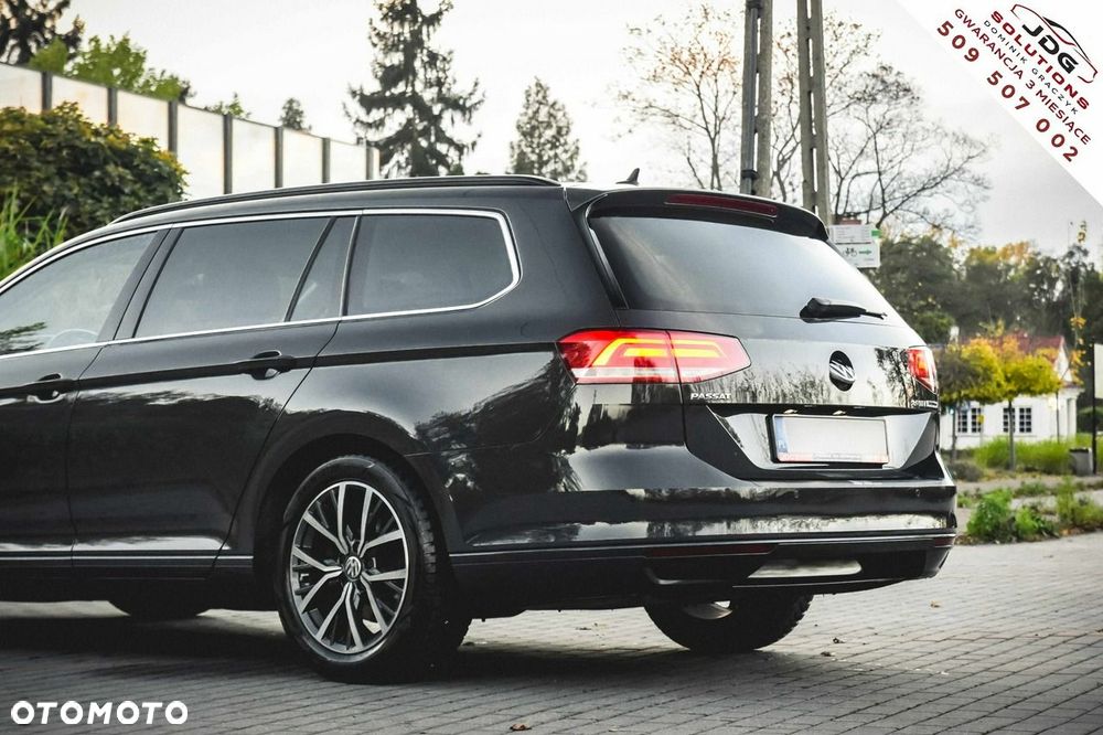 Volkswagen Passat - 35
