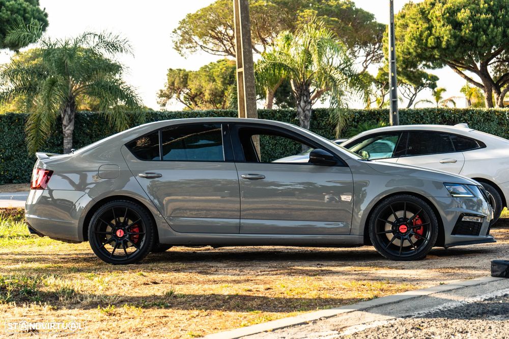 Skoda Octavia 2.0 TSI DSG RS 245 - 11