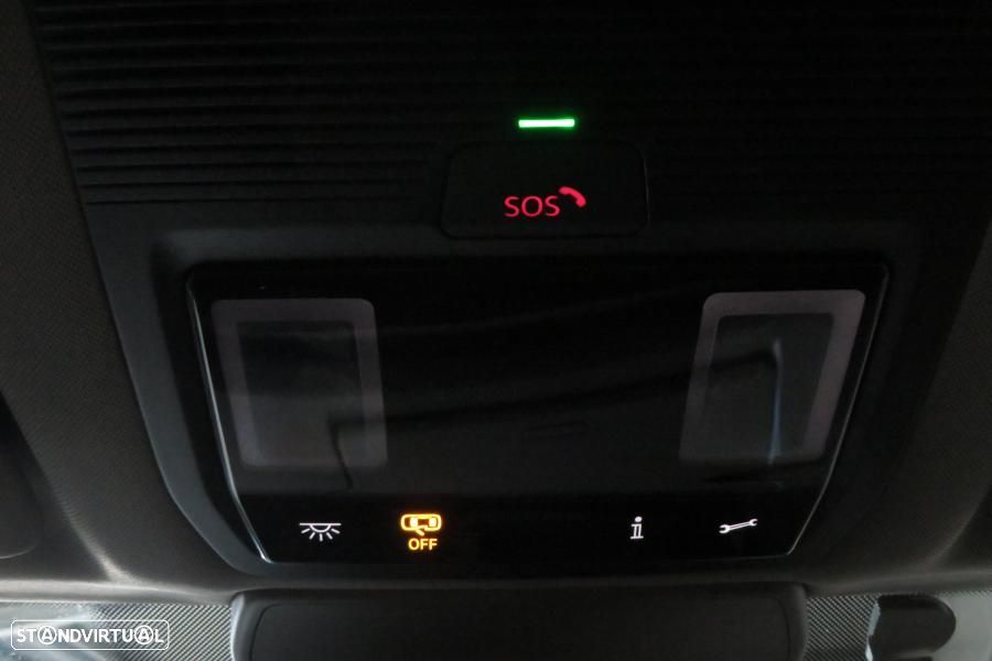 VW Multivan 2.0 TDI Style DSG - 19