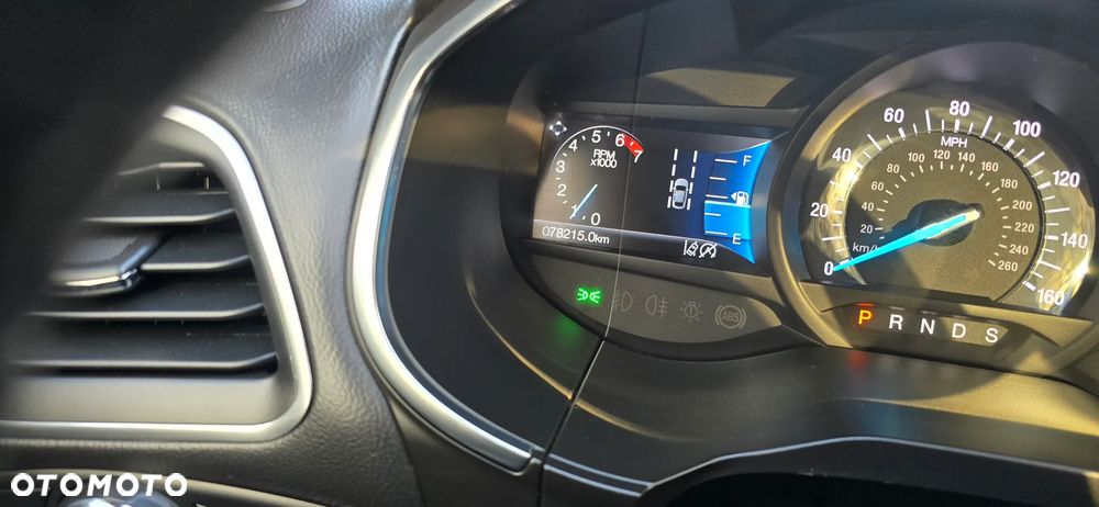 Ford Edge - 15